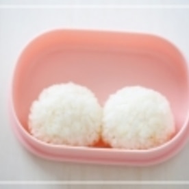 キャラ弁 簡単 うさぎちゃんおにぎり レシピ 作り方 By Mai Mai 楽天レシピ キャラ弁 簡単 うさぎちゃんおにぎり レシピ 作り方 By Mai Mai 楽天レシピ